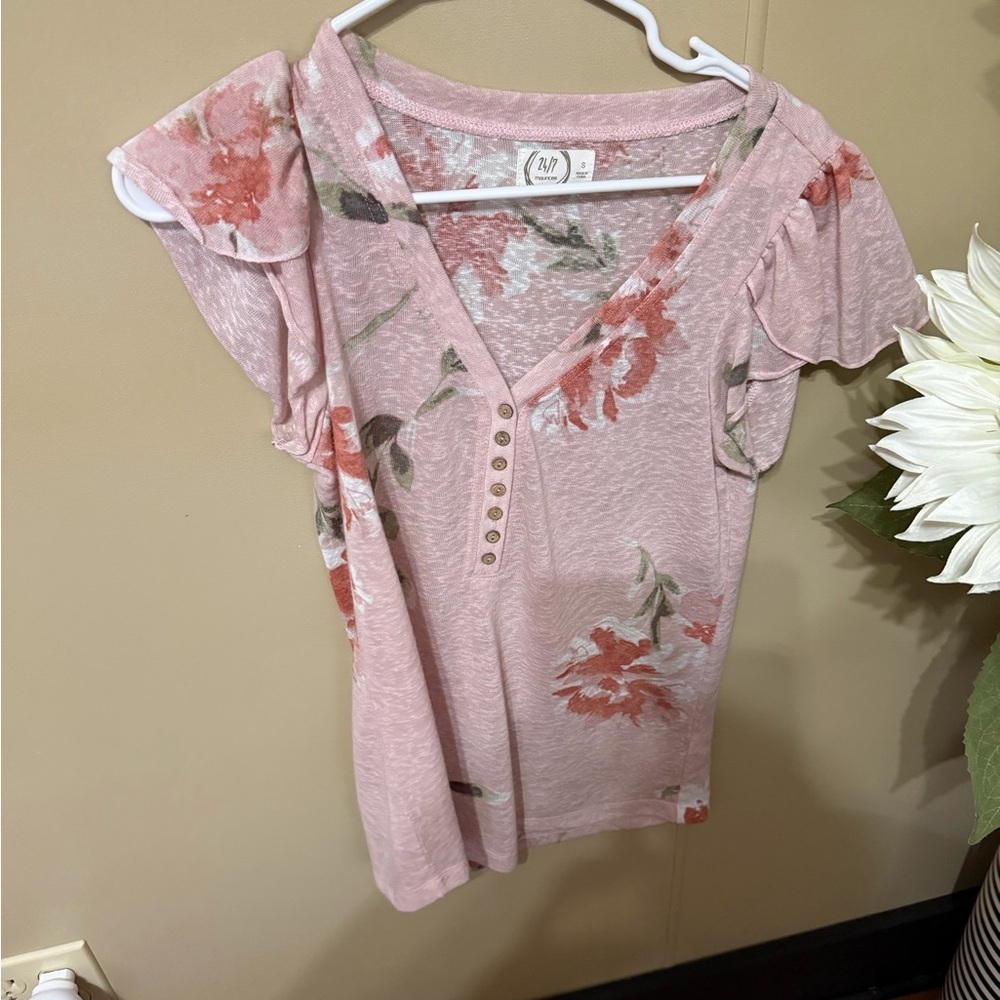 Maurices Pink Floral Button-Detail Blouse